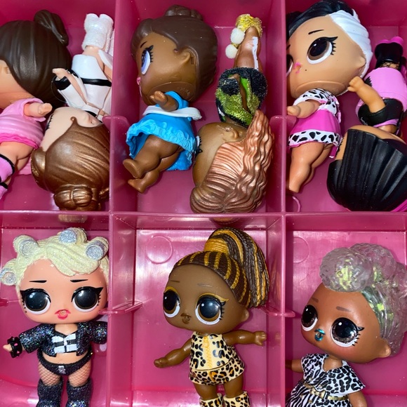 LOL doll Collection & carry case! Over 30 dolls! - Picture 4 of 5